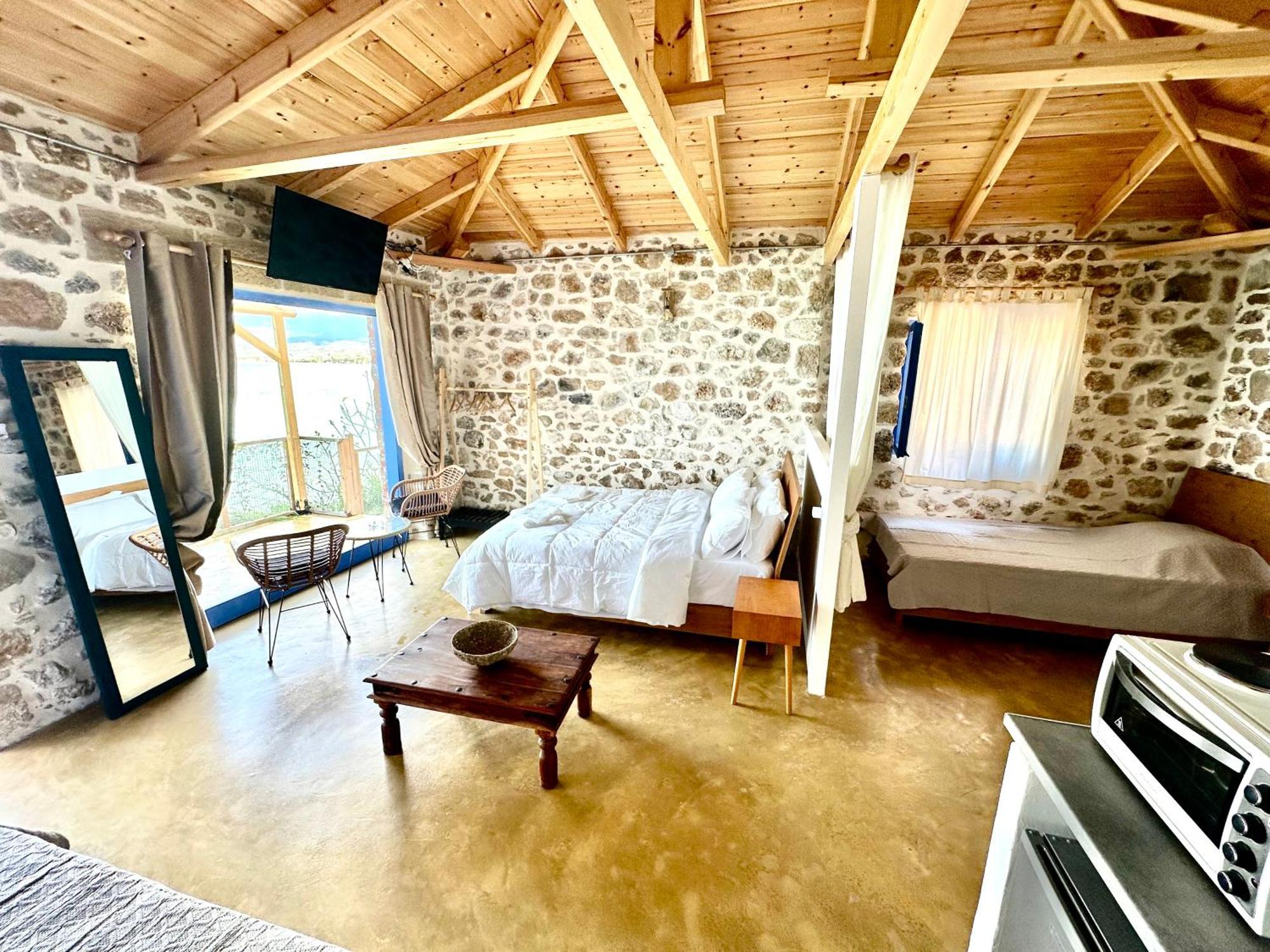 Ferienwohnung Rocksecret Edge Kalamata Exterior foto
