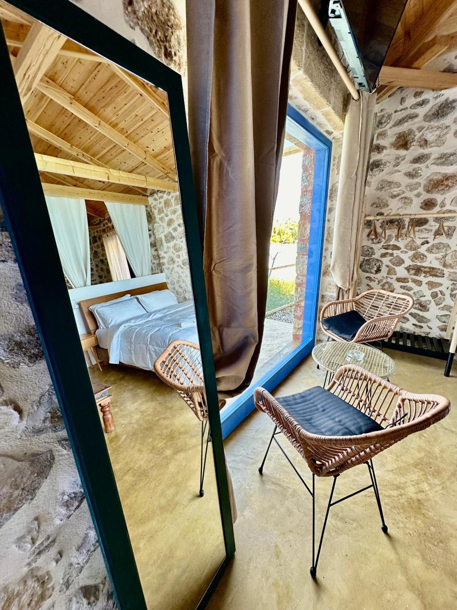 Ferienwohnung Rocksecret Edge Kalamata Exterior foto